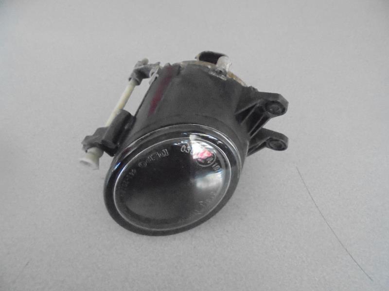 Anti brouillard droit (feux) AUDI A4 2 PHASE 1 Diesel - 1