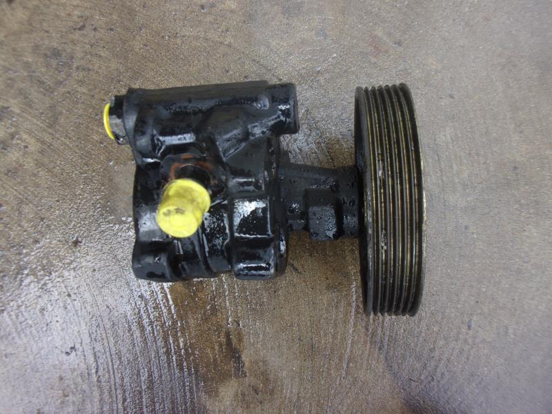 Pompe de direction RENAULT R19 PHASE 2 Diesel - 1