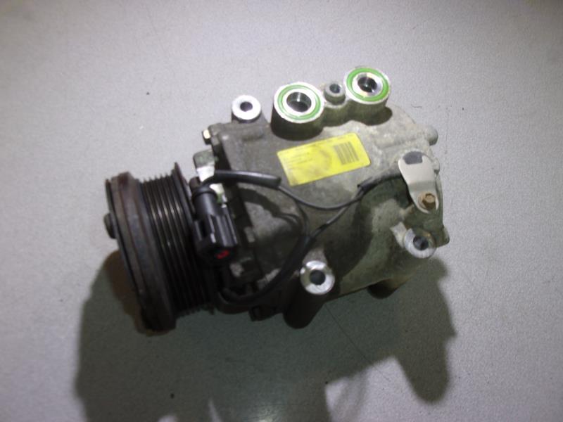 Compresseur clim FORD FIESTA 5 PHASE 1 Essence - 1