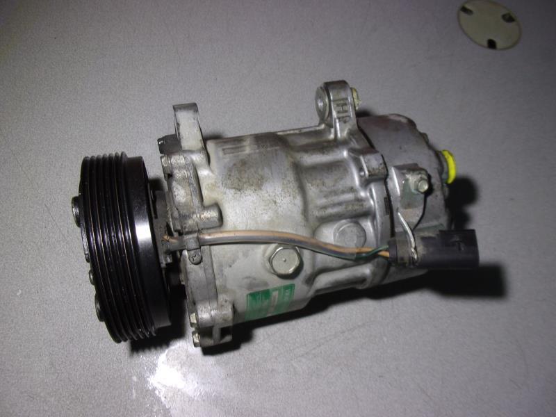 Compresseur clim VOLKSWAGEN CADDY 3 PHASE 1 Diesel - 1