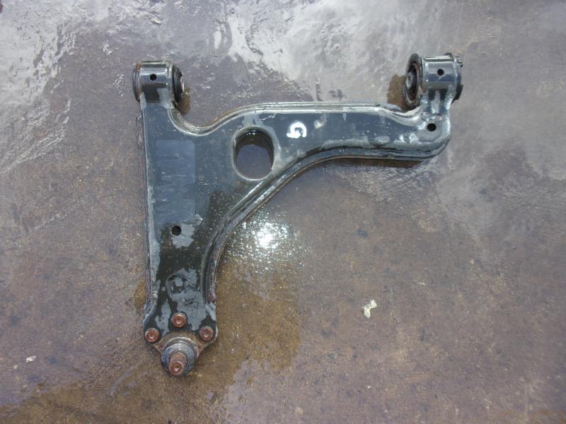Triangle avant gauche OPEL MERIVA B PHASE 1 Diesel - 1