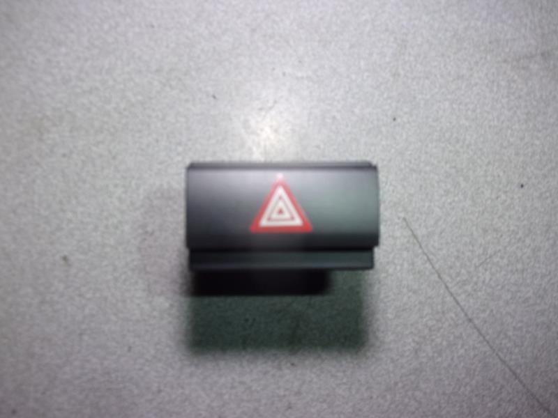 Bouton de warning CITROEN JUMPY 3 XS Diesel - 1