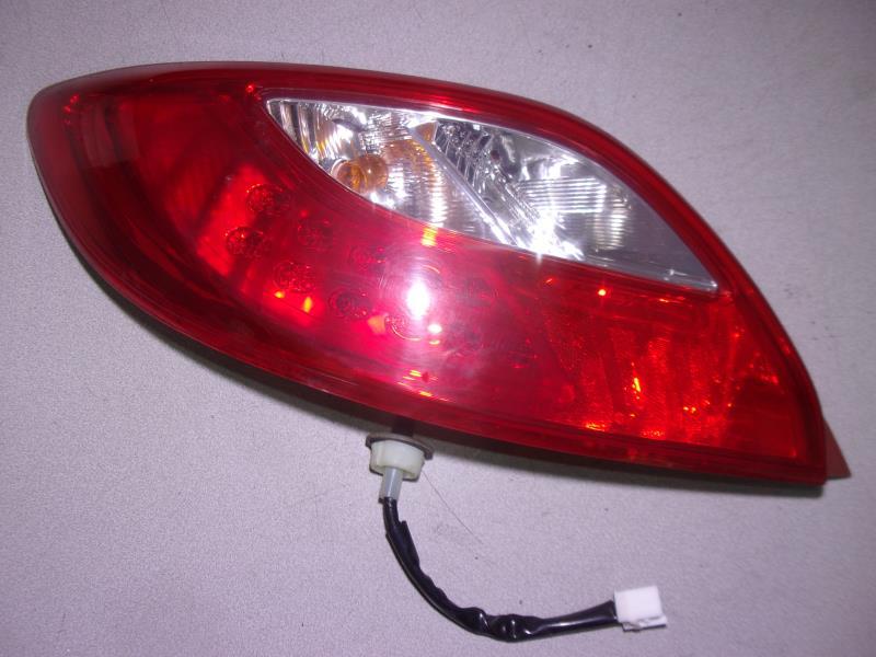 Feu arriere principal gauche (feux) MAZDA 2 2 PHASE 1 Diesel - 1