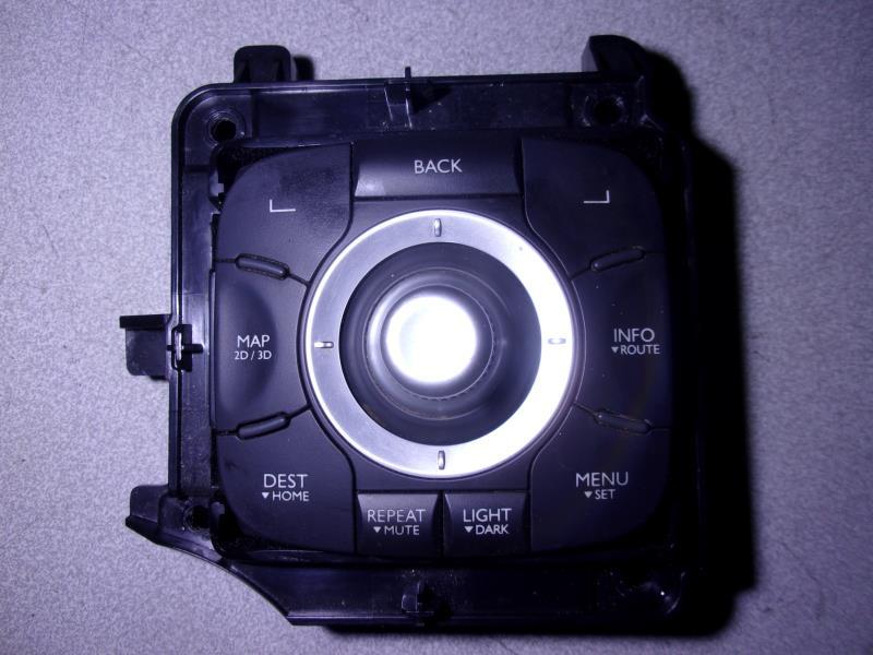 Commande autoradio RENAULT MEGANE 3 PHASE 2 Diesel - 1