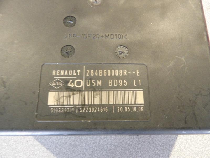 Boitier servitude moteur (BSM) RENAULT MEGANE 3 PHASE 1 BREAK Diesel - 1