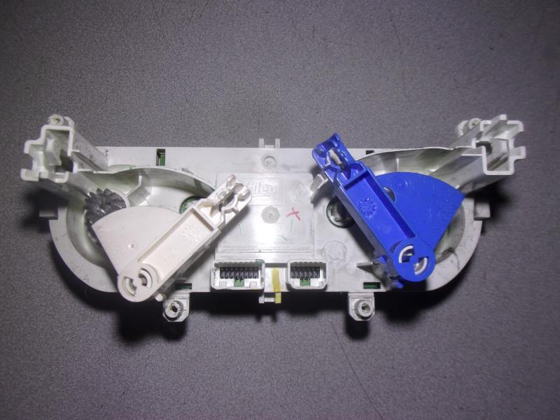 Commande chauffage RENAULT CLIO 4 PHASE 1 Diesel - 1