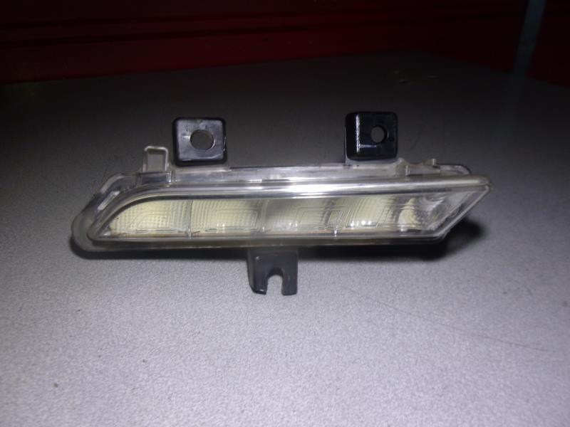 Feu diurne avant gauche RENAULT CLIO 4 PHASE 1 Diesel - 1
