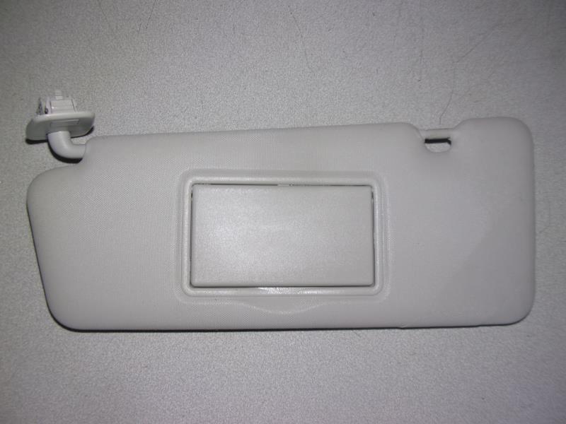 Pare soleil gauche RENAULT CLIO 4 PHASE 2 Diesel - 1