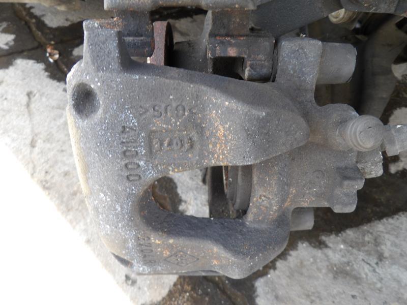 Etrier avant droit (freinage) RENAULT CLIO 4 PHASE 1 Diesel - 1
