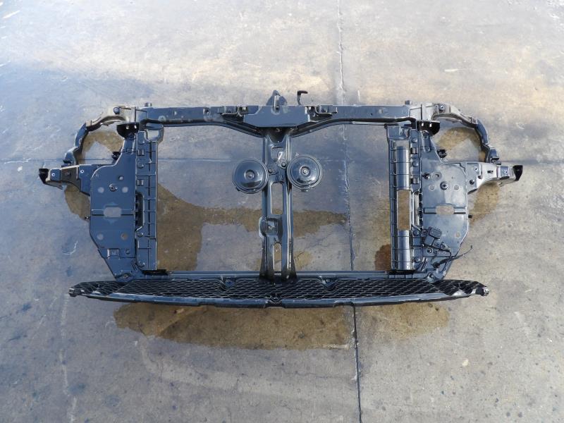 Face avant KIA CARENS 3 Diesel - 1