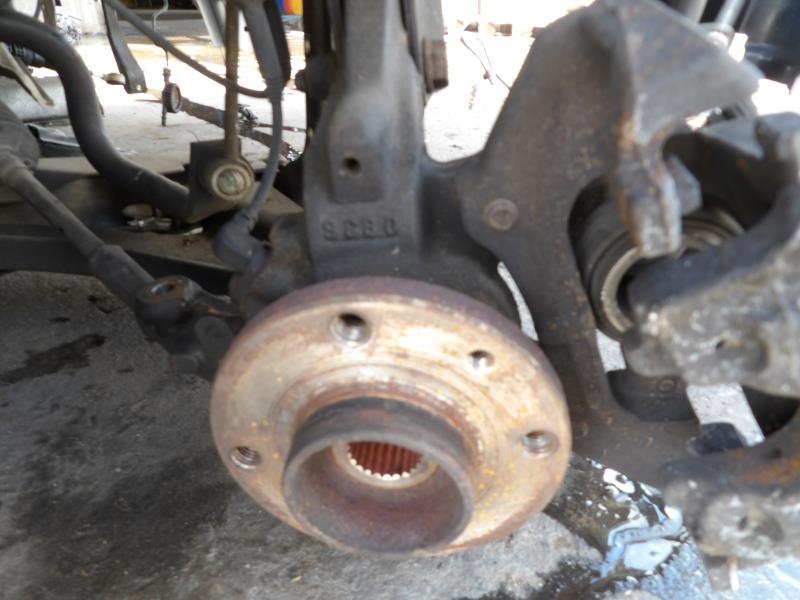 Pivot de moyeu avant droit RENAULT CLIO 4 PHASE 1 Diesel - 1