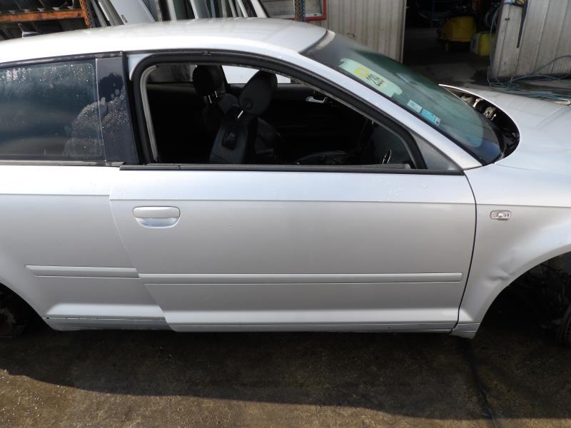 Porte avant droit AUDI A3 2 PHASE 1 Diesel - 1