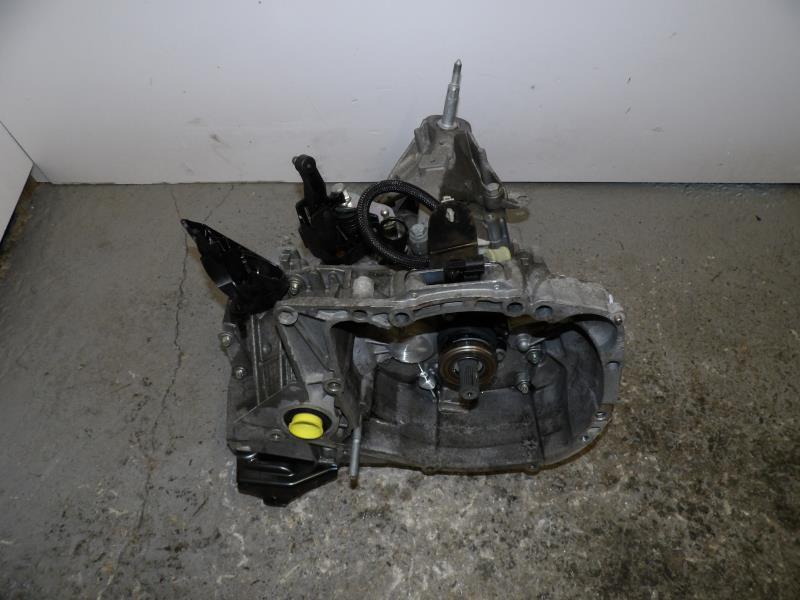 Boite de vitesses RENAULT CLIO 4 PHASE 1 BREAK  - 1