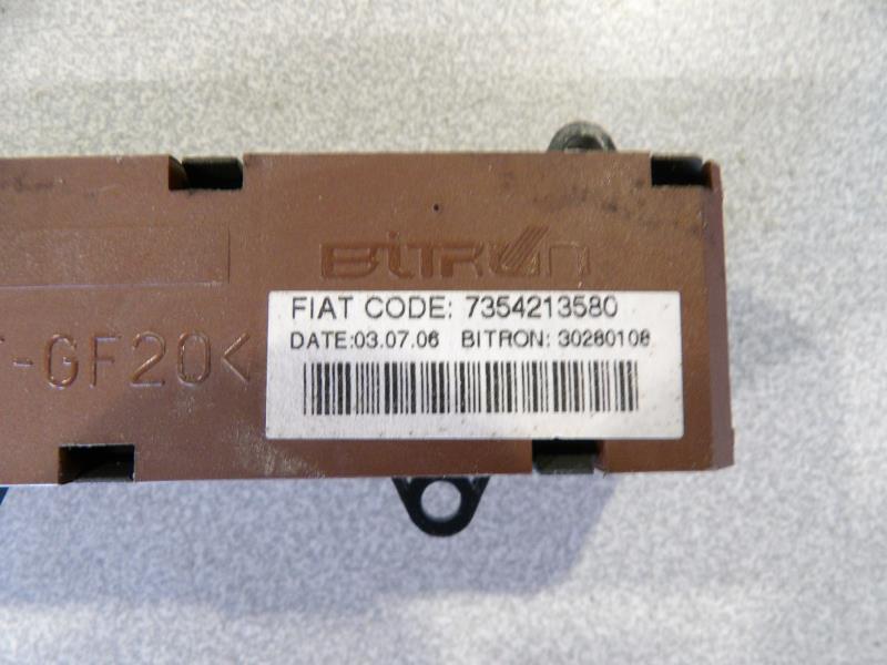 Bouton de warning CITROEN JUMPER 3 PHASE 1  - 1