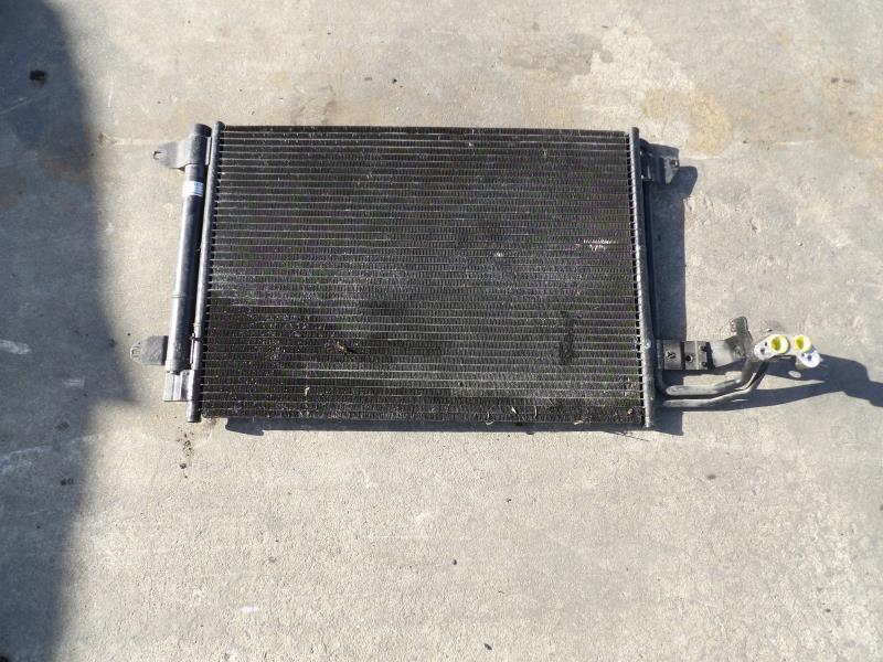 Condenseur de clim VOLKSWAGEN GOLF 5 Diesel - 1