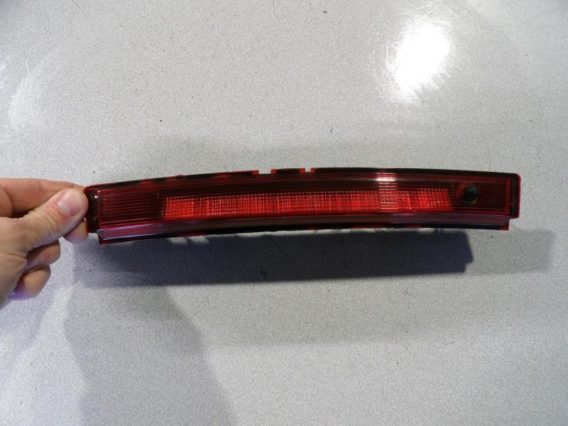 Feu arriere stop central RENAULT CLIO 4 PHASE 1 BREAK  - 1