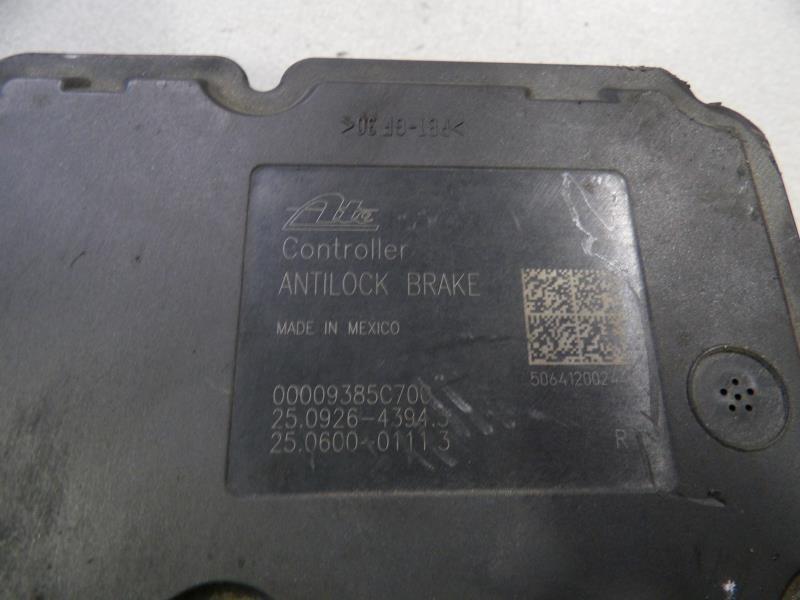 Bloc ABS (freins anti-blocage) CHRYSLER 300C PHASE 1 BREAK Diesel - 1