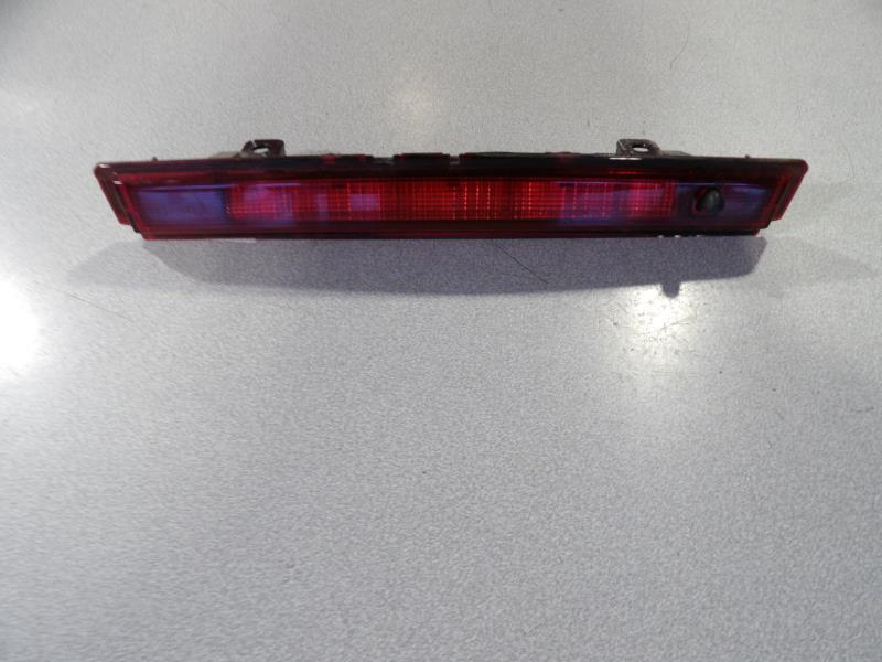Feu arriere stop central RENAULT CLIO 4 PHASE 1 Diesel - 1