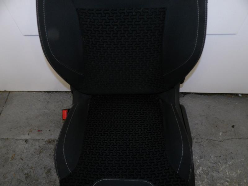 Siege avant gauche CITROEN C3 2 PHASE 1 Essence - 1