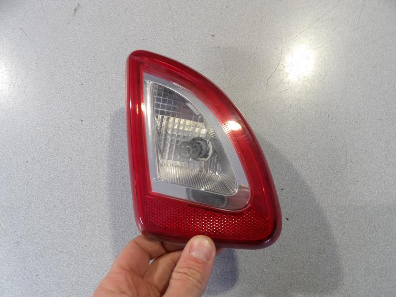 Feu arriere secondaire gauche (feux) RENAULT TWINGO 2 PHASE 2 Essence - 1