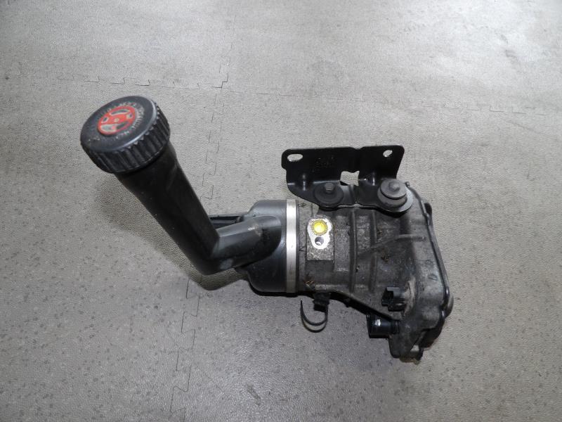 Pompe de direction CITROEN C4 PICASSO 1 Diesel - 1