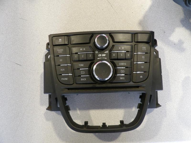 Commande autoradio OPEL MERIVA B  - 1