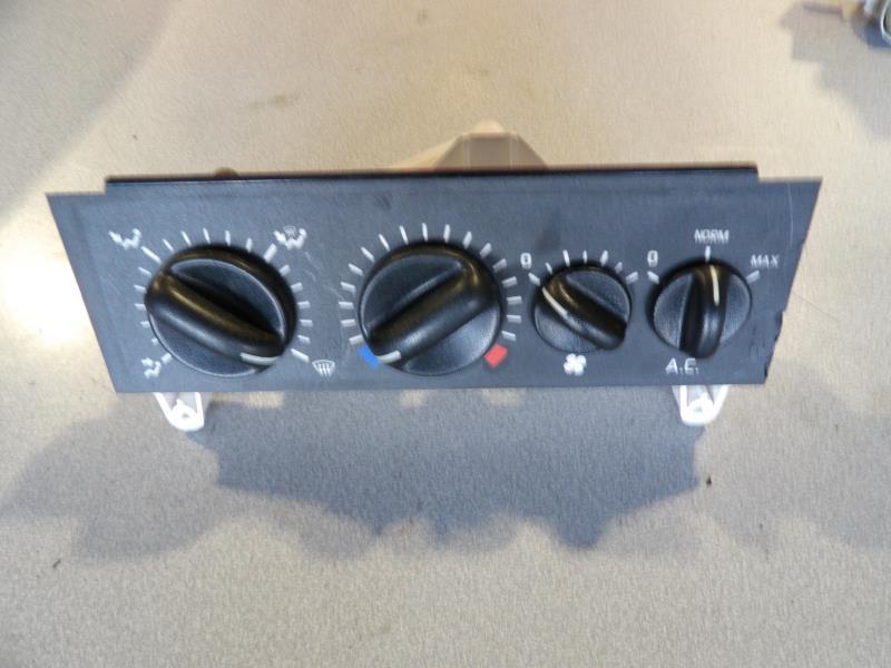 Commande chauffage RENAULT CLIO 1 PHASE 2 Essence - 1