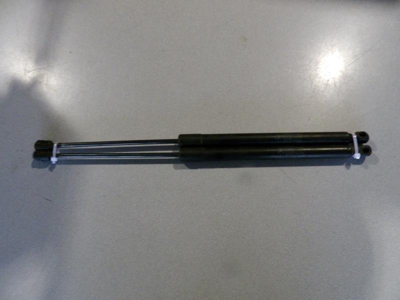 Verin de coffre MERCEDES CLASSE B 245 PHASE 2 Diesel - 1