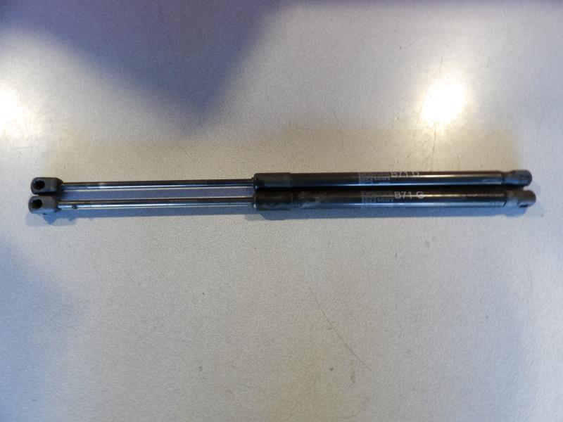 Verin de coffre CITROEN C4 2 PHASE 1 Diesel - 1