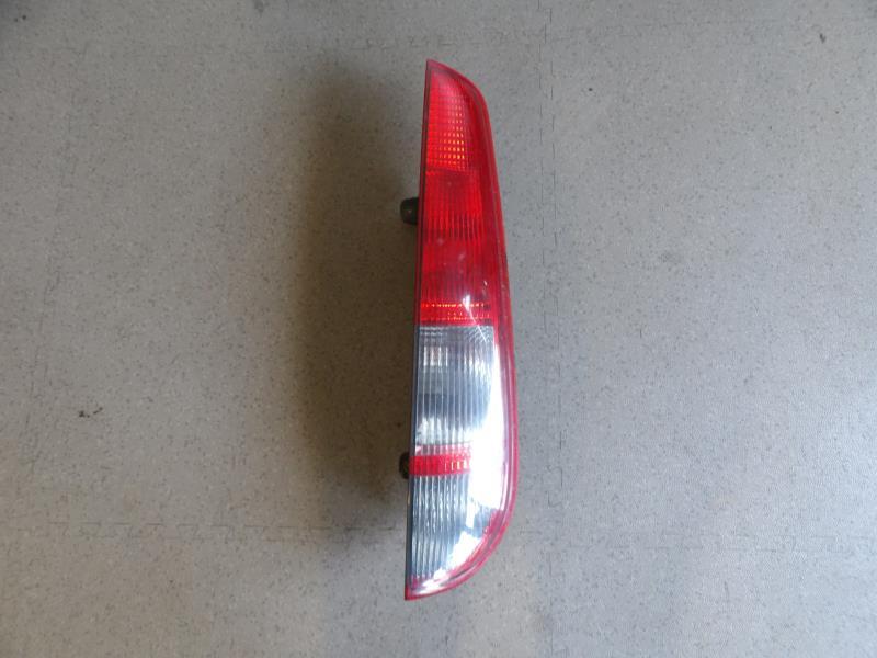 Feu arriere principal droit (feux) FORD FOCUS 2 PHASE 1 BREAK Diesel - 1
