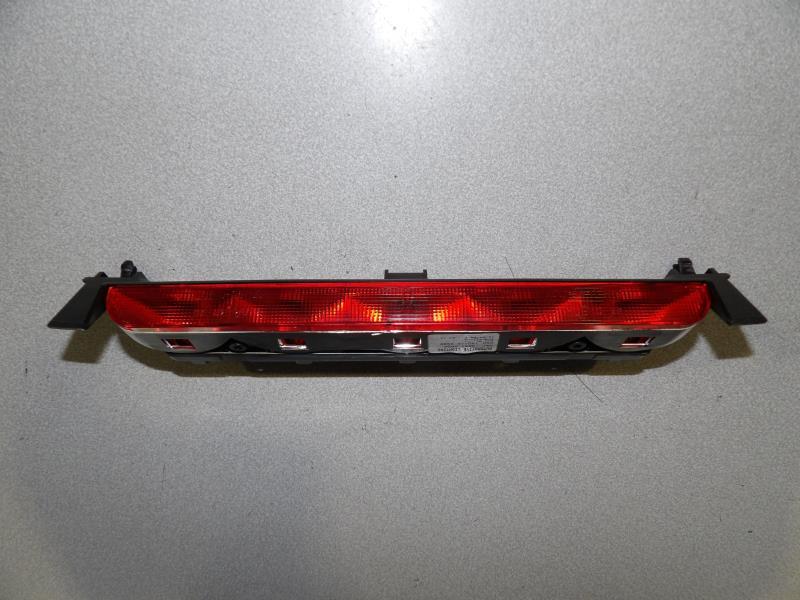 Feu arriere stop central PEUGEOT 807 Diesel - 1