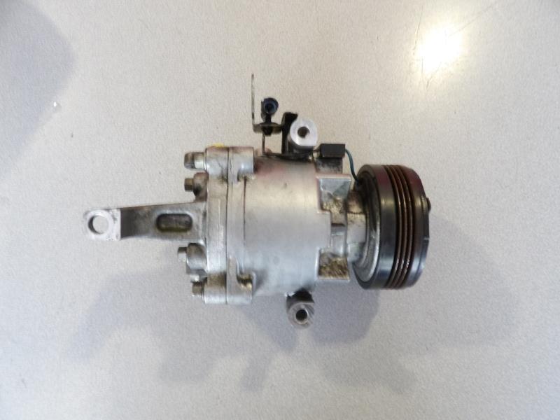 Compresseur clim SUZUKI SWIFT 4 Essence - 1