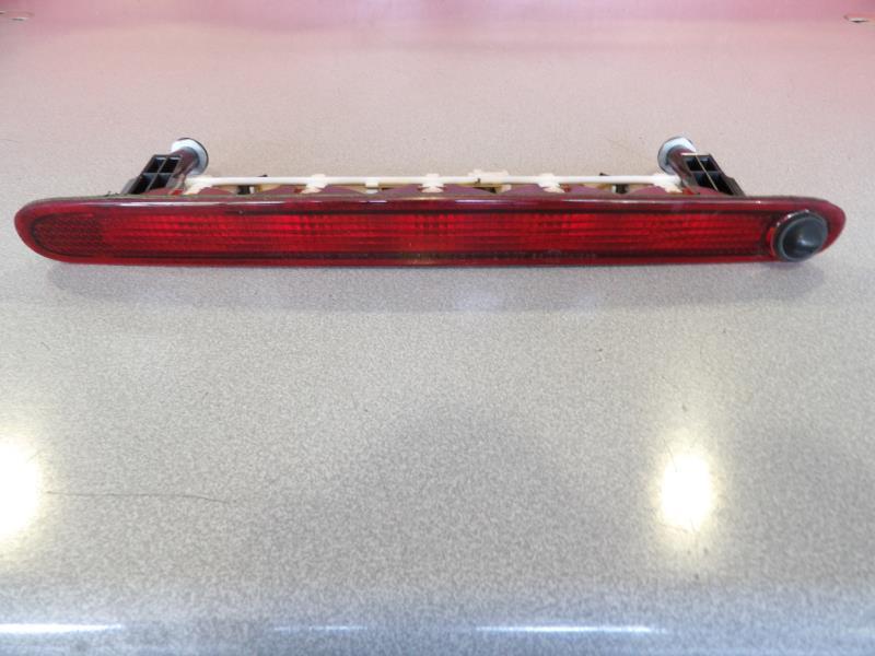 Feu arriere stop central SUZUKI SWIFT 4 Essence - 1