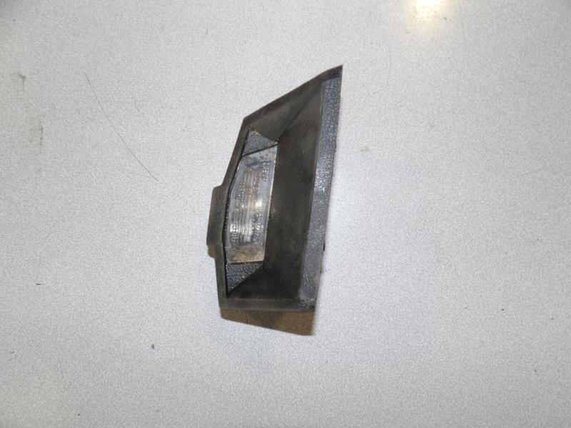 Eclairage de plaque LADA NIVA  - 1