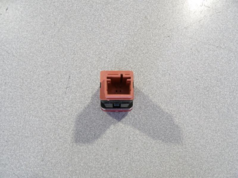 Bouton de warning CITROEN C3 PICASSO PHASE 1 Essence - 1