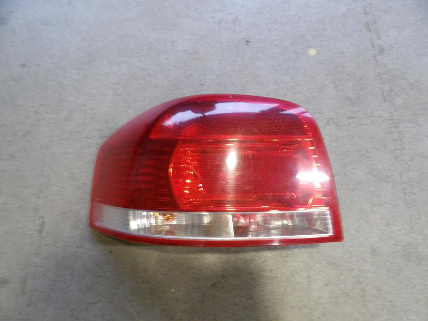 Feu arriere principal gauche (feux) AUDI A3 2 PHASE 1 Diesel - 1