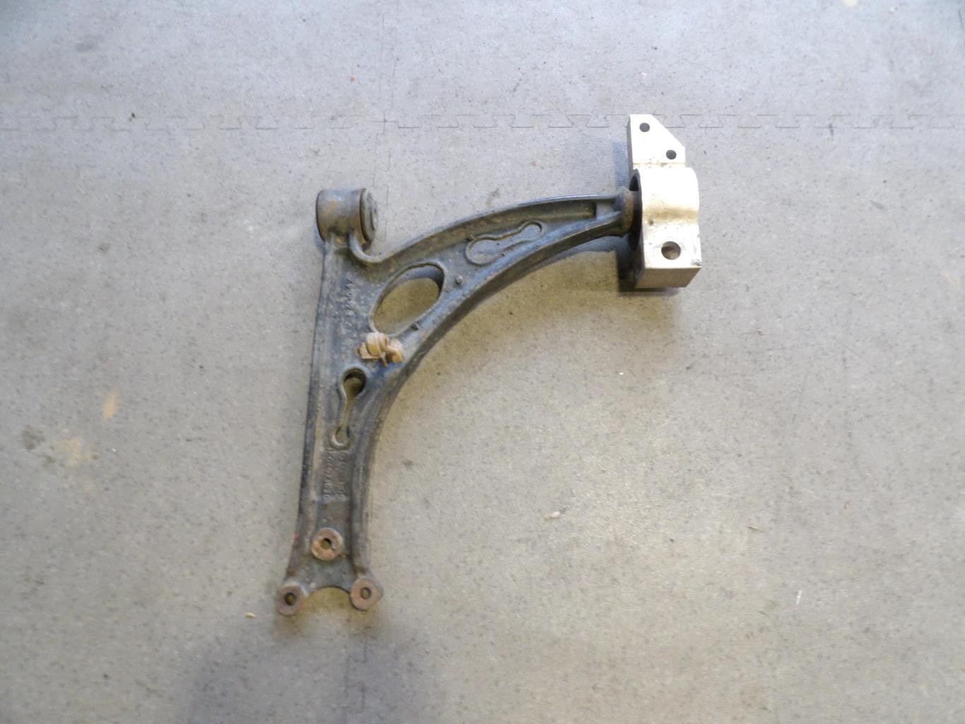 Triangle avant gauche AUDI A3 2 PHASE 1 Diesel - 1
