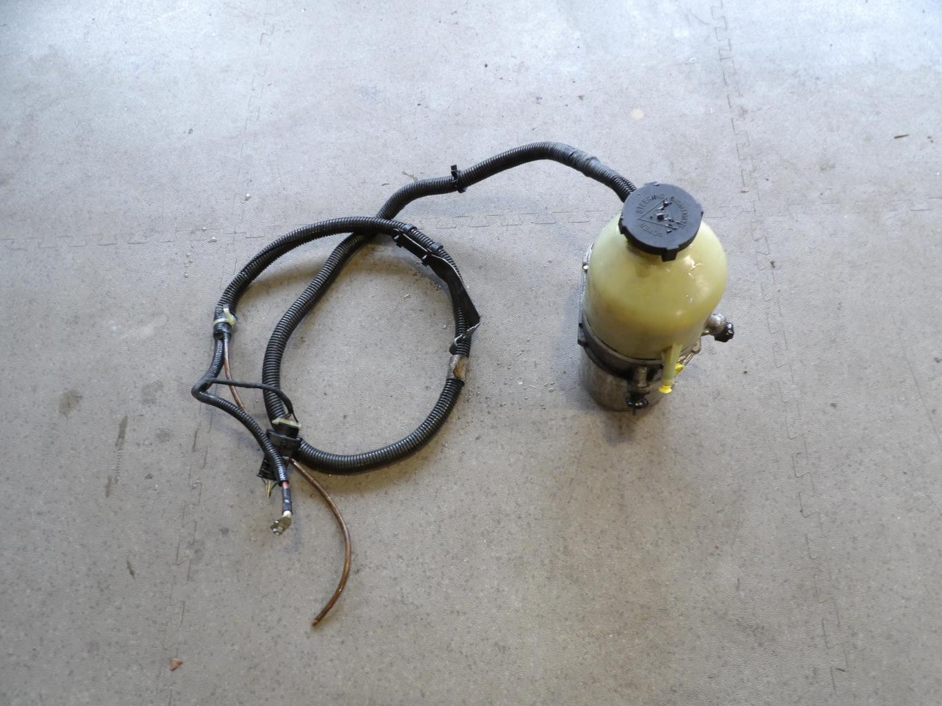 Pompe de direction OPEL ASTRA H PHASE 2 Diesel - 1