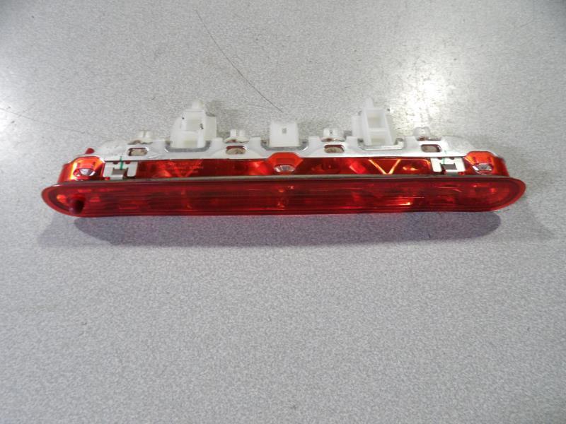 Feu arriere stop central CITROEN C3 3 PHASE 1 Essence - 1