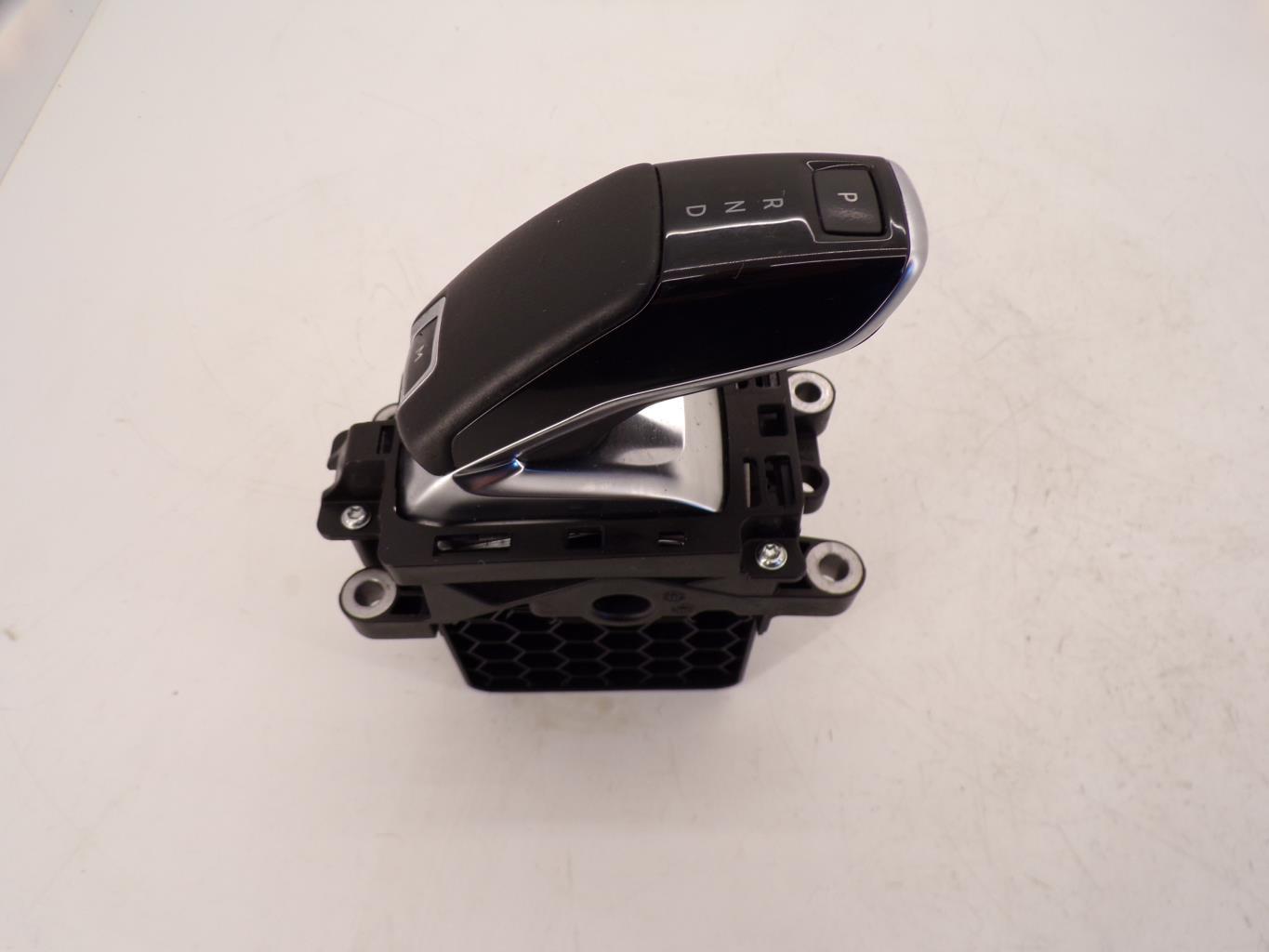 Levier de vitesses PEUGEOT 208 2 Essence - 1