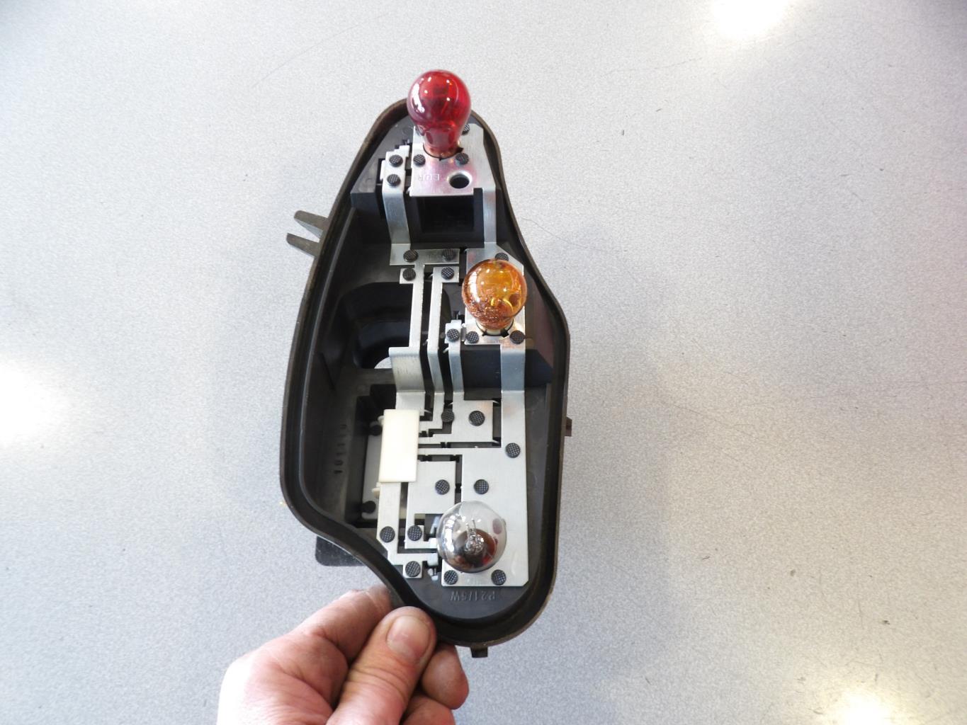 Platine feu arriere gauche CITROEN C3 2 PHASE 1 Diesel - 1