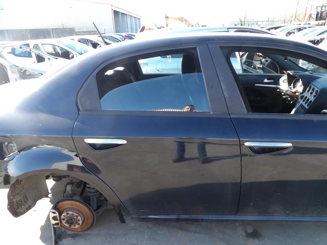 Serrure arriere droit ALFA ROMEO 159 Diesel - 1