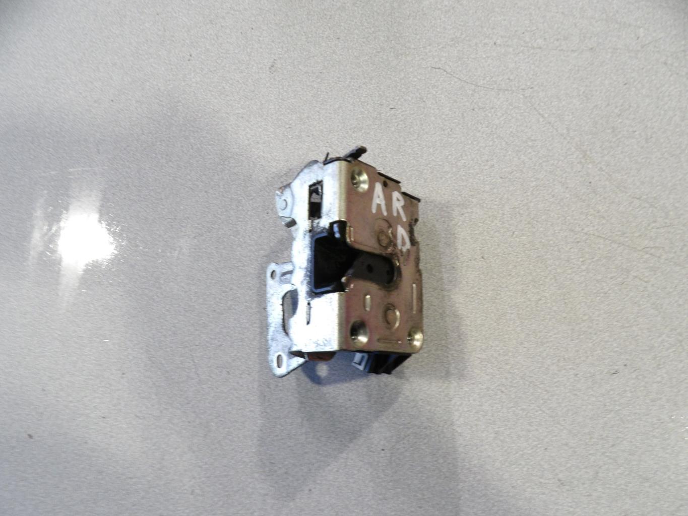 Serrure avant droit RENAULT R21 PHASE 2 Diesel - 1