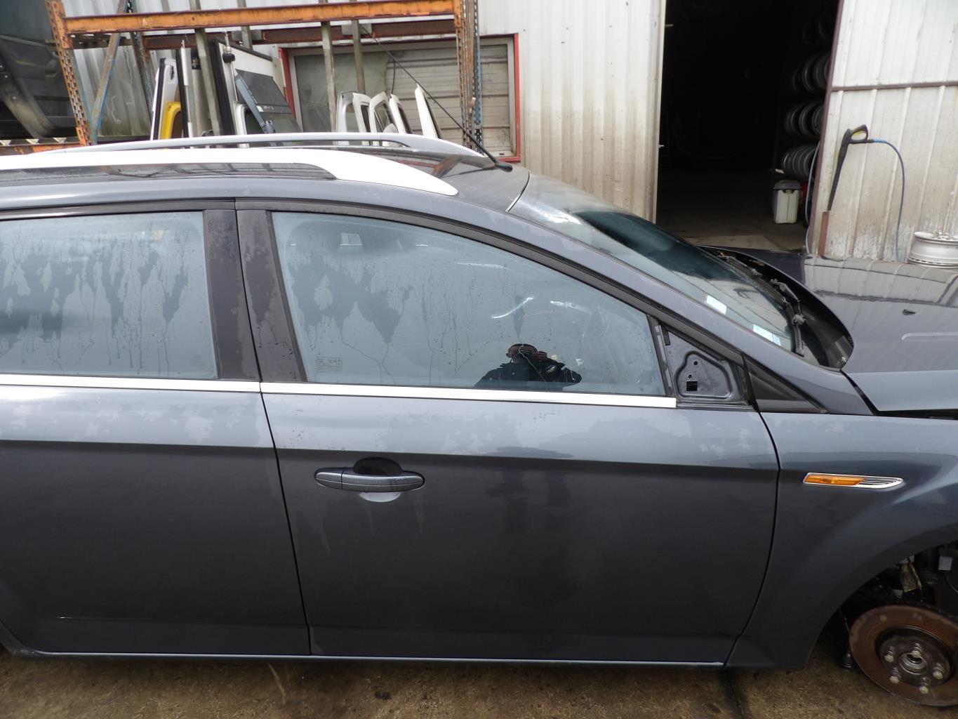 Serrure avant droit FORD MONDEO 3 PHASE 1 BREAK Diesel - 1