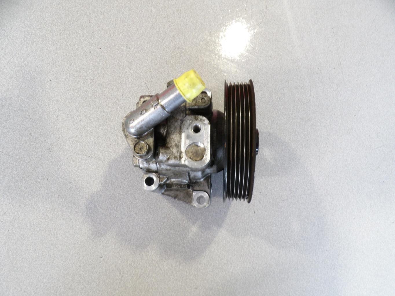 Pompe de direction FORD MONDEO 3 PHASE 1 BREAK Diesel - 1