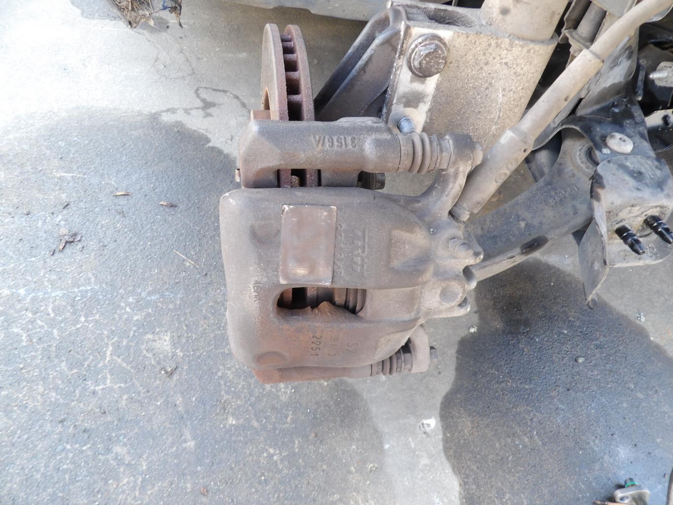 Etrier avant droit (freinage) CITROEN C4 2 PHASE 1 Diesel - 1