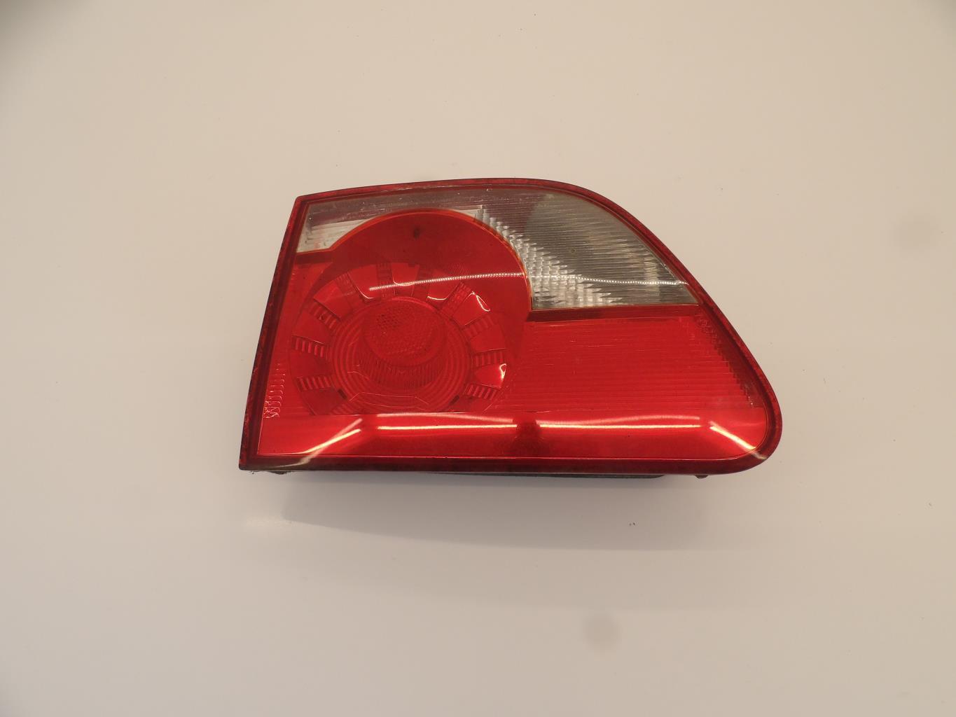 Feu arriere secondaire droit (feux) SEAT ALTEA XL PHASE 1 Diesel - 1