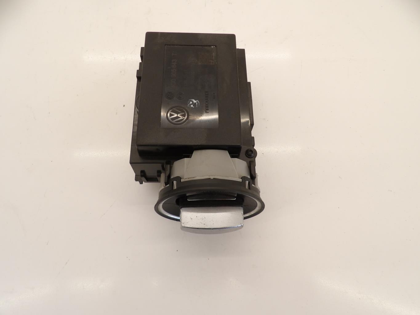 Neiman VOLKSWAGEN PASSAT 5 BREAK Diesel - 1