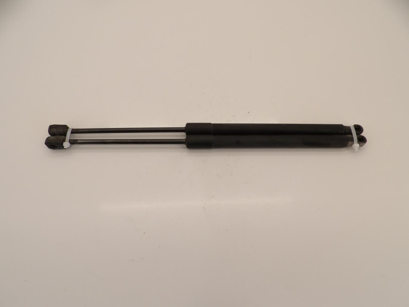 Verin de coffre VOLKSWAGEN PASSAT 5 BREAK Diesel - 1
