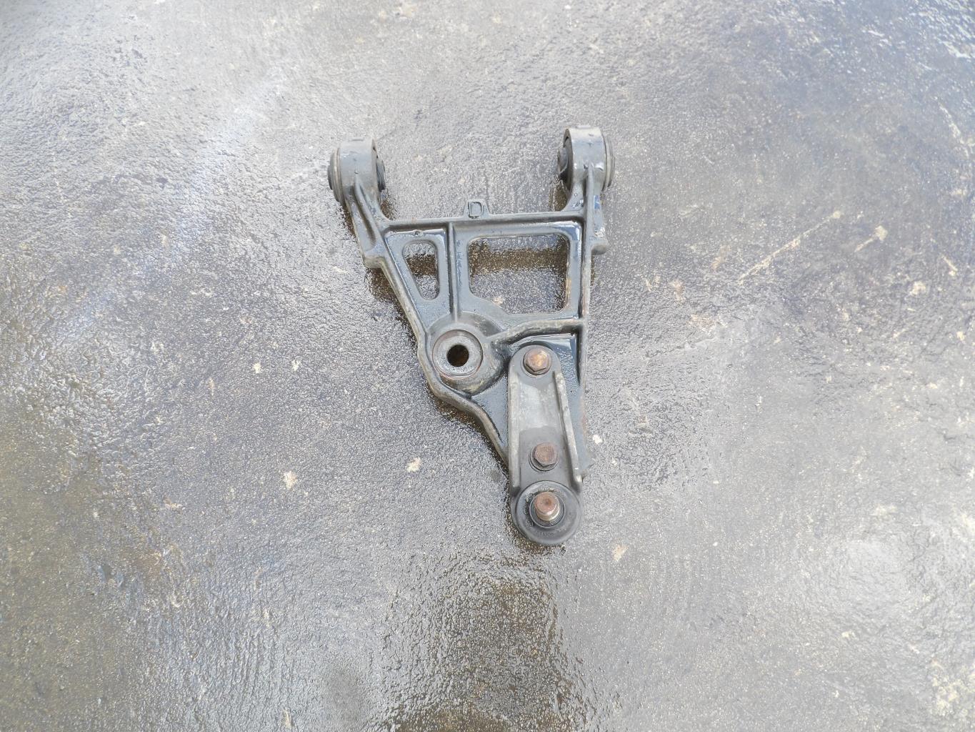 Triangle avant droit RENAULT SCENIC 1 PHASE 1 Diesel - 1